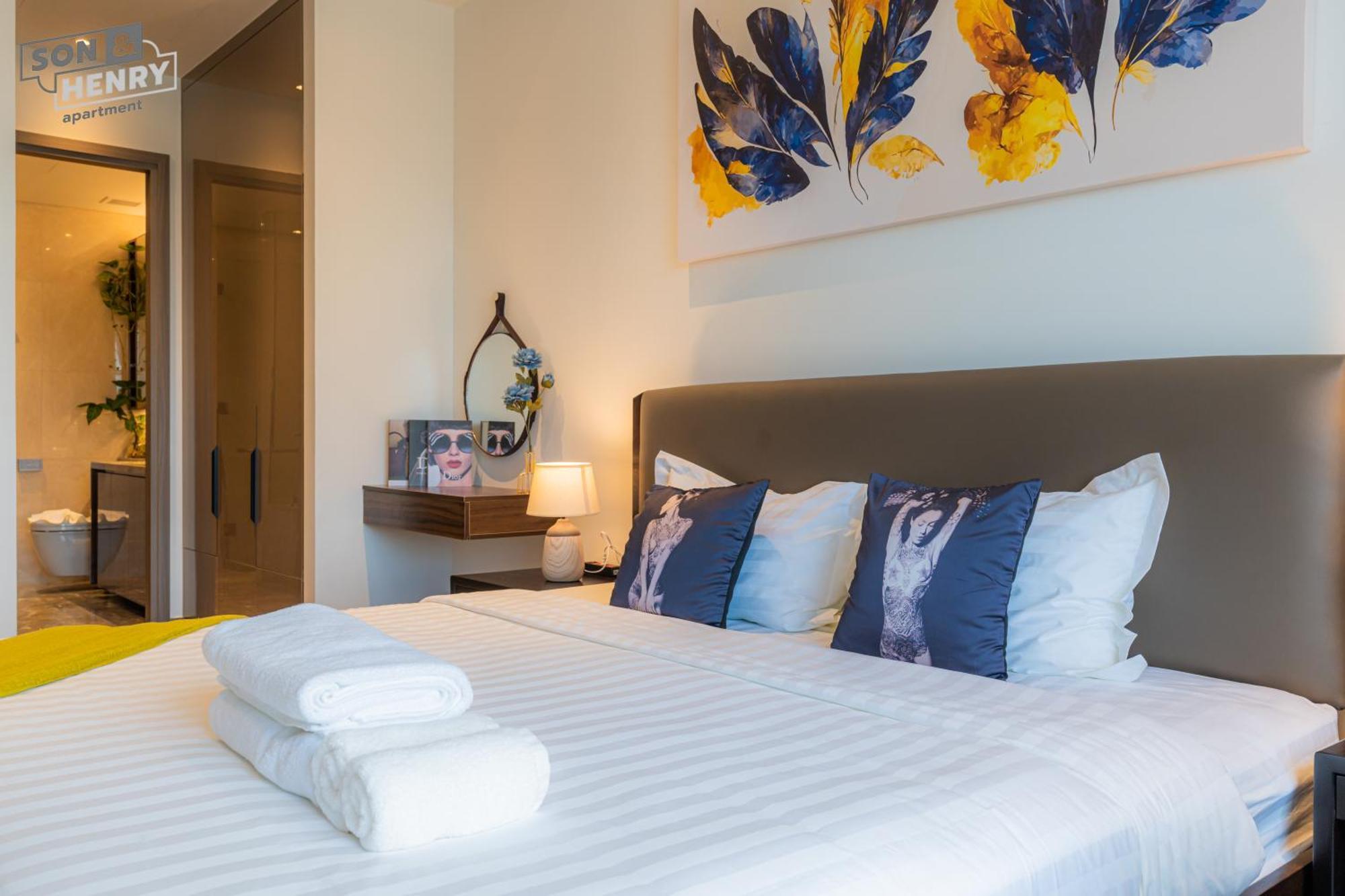 Son&Henry The Marq Luxury Apartment Ho Chi Minh City Exterior photo