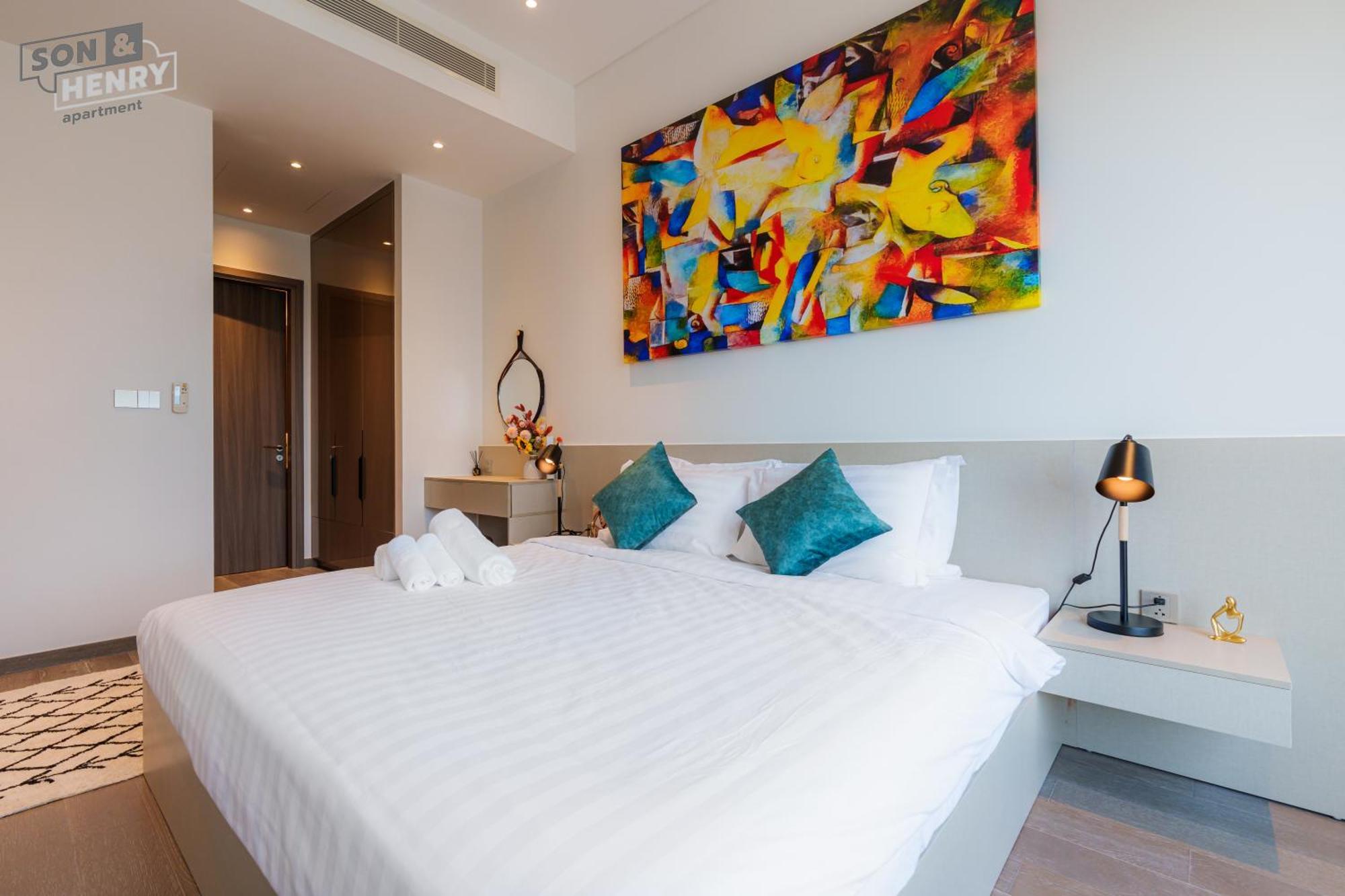 Son&Henry The Marq Luxury Apartment Ho Chi Minh City Exterior photo